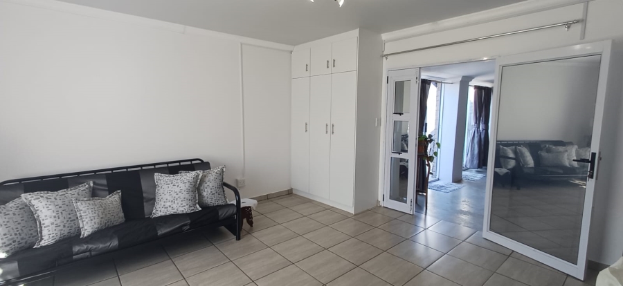 5 Bedroom Property for Sale in Morelig Free State